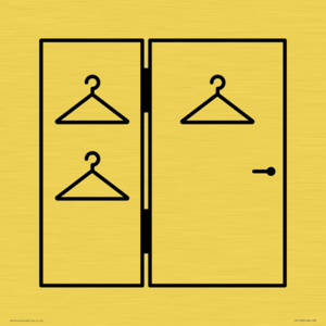 I065 Large Changing room